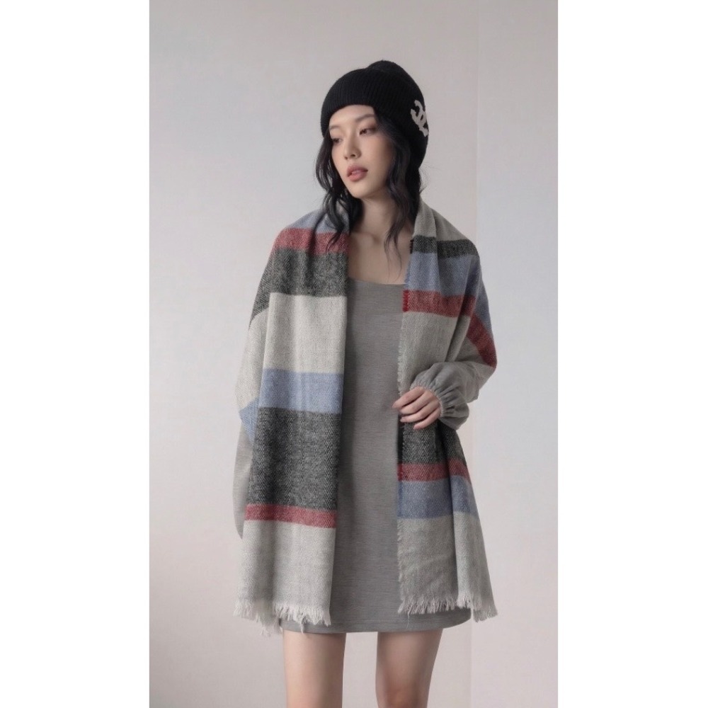 Isaac‎ Mizrahi Scarf OS Gray Multicolor Striped Blanket Wrap New With Tags